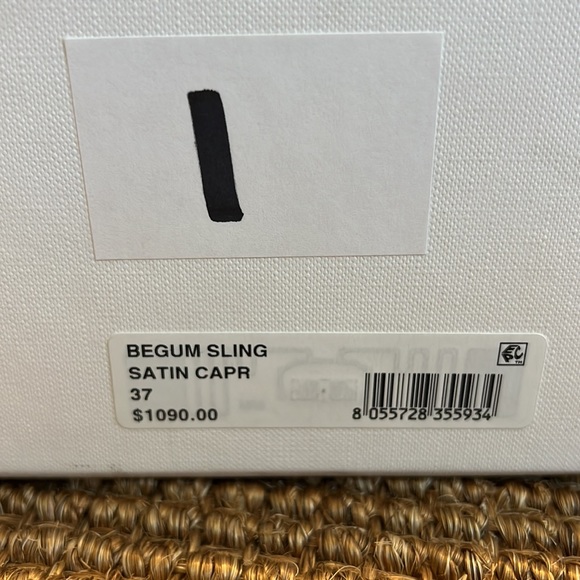 Amina Muaddi pumps - Picture 6 of 8